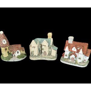 Museum CollectionHand-Painted 1987 Miniature Kent Hampshire Tudor hall‎